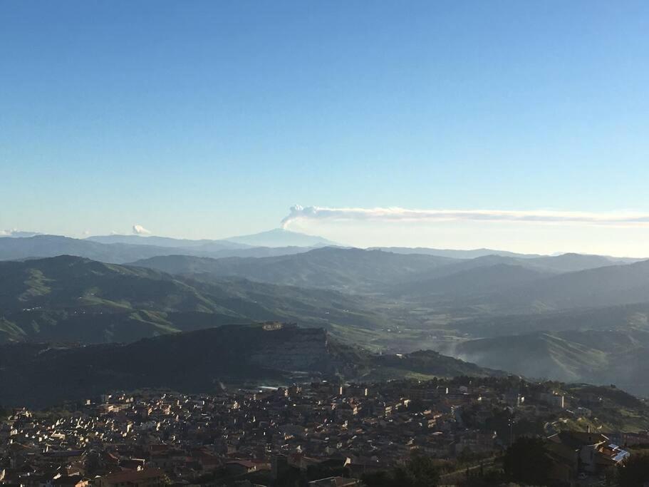 La Casetta Sulle Nuvole. * Cammarata